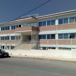 Μεταλλικές και αλουμινένιες κατασκευές στις εγκαταστάσεις Medicon Hellas στον Γέρακα Αττικής