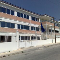 Μεταλλικές και αλουμινένιες κατασκευές στις εγκαταστάσεις Medicon Hellas στον Γέρακα Αττικής