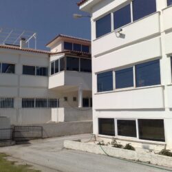 Μεταλλικές και αλουμινένιες κατασκευές στις εγκαταστάσεις Medicon Hellas στον Γέρακα Αττικής