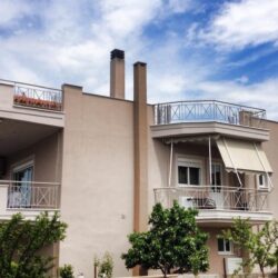 Κατοικία στον Άγιο Νικόλαο Μπούρτζι Χαλκίδας με κουφώματα αλουμινίου Europa