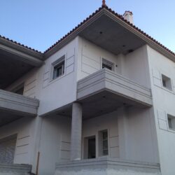 Ενεργειακά κουφώματα αλουμινίου σε νεόδμητη κατοικία στην Οκτωνιά