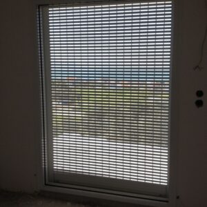 Νεόδμητη κατοικία στη Νέα Αρτάκη με ενεργειακά κουφώματα Europa