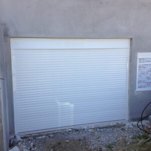 Νεόδμητη κατοικία στη Νέα Αρτάκη με ενεργειακά κουφώματα Europa