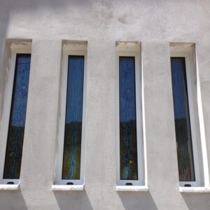 Νεόδμητη κατοικία στη Νέα Αρτάκη με ενεργειακά κουφώματα Europa