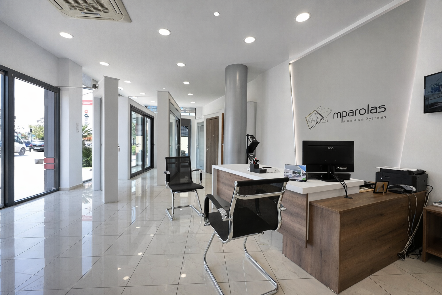 Εσωτερικό Έκθεσης Κουφωμάτων Αλουμινίου Europa - mparolas Χαλκίδα