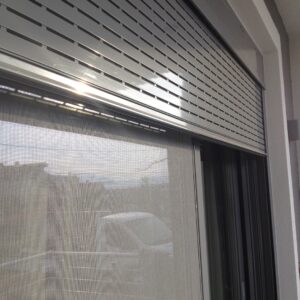 Ενεργειακά κουφώματα αλουμινίου Europa Hybrid σε νεόδμητη οικία στη Νέα Αρτάκη