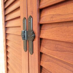 Νέα Ενεργειακά κουφώματα αλουμινίου σε απόχρωση ξύλου Καρυδιά παραδοσιακή κατοικία στην Αμάρυνθο