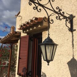 Νέα Ενεργειακά κουφώματα αλουμινίου σε απόχρωση ξύλου Καρυδιά παραδοσιακή κατοικία στην Αμάρυνθο