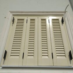 Οικία στο Λουτράκι με ενεργειακά κουφώματα Europa Hybrid