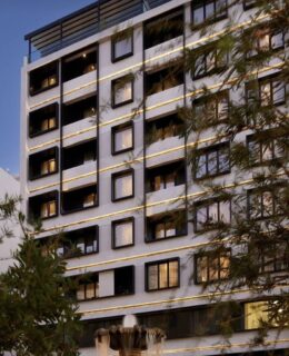 Ενεργειακά Κουφώματα Αλουμινίου & Αρχιτεκτονικές Εφαρμογές σε Ξενοδοχείο 4* στον Πειραιά The Port Square Hotel