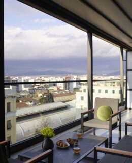 Ενεργειακά Κουφώματα Αλουμινίου & Αρχιτεκτονικές Εφαρμογές σε Ξενοδοχείο 4* στον Πειραιά The Port Square Hotel