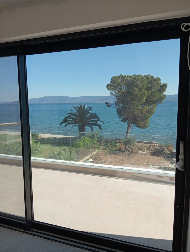 Minimal Κουφώματα Οικία Αμάρυνθο